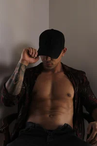 Bastiandelux handsome Foto