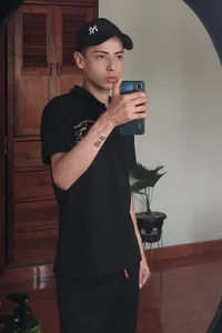 Sebastian_Reed: Flirty boy🥵 ( 4 фото)