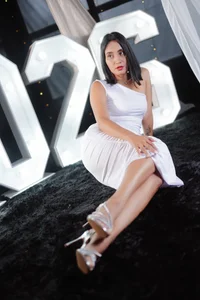 Zdjęcia EIMY-ROBERTS New Year 🎇🎉:  2