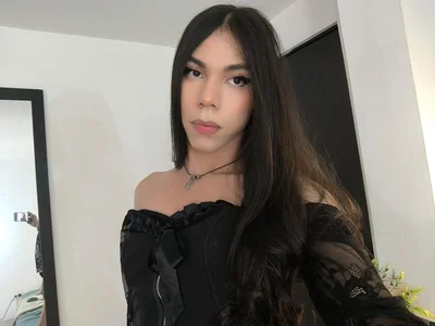 Sara_cutie_ Know me a litle bit Pic