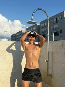 Daviid_laidd rest day ☀️☀️ Immagine  3