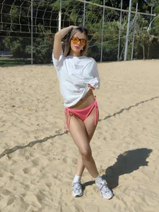 Violetta_Ficher A beach day 🌞🔥❤️‍🔥 Pic 5