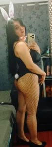 rosebigboobs 🐰YOU WANT TO BE THE HUNTER OF THIS CUTE AND RICH BUNNY🐰 Foto 2