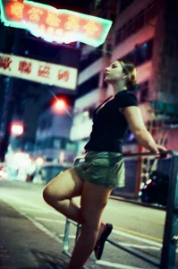 ThreeshaWhite HONG KONG 1 Immagine  9