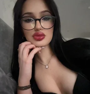 ShayL1sse Public Pic