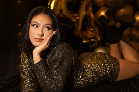 AnnaFoox1 Happy new year 2024💞💥😘 Pic 5