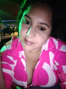 EMILY-NESSA Unique moments Pic 6