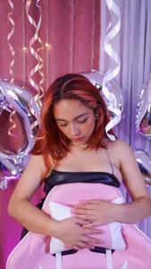 Yovng___Lau It's a year of much more commitment I LOVE YOU 🥳 зображення