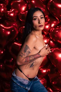 Sexy on your mirror💖 de emily_rivas_  6 Imagens