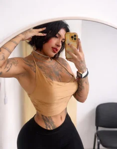 IsabellBigtitsxx me🖤🤍 Foto 2