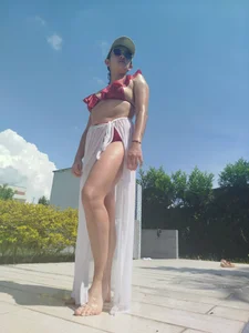 Abigail218 pool day slika 5