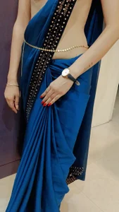 Desi girl 🥻 de short_girl_  photos