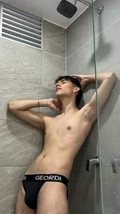 AronTawers MMMM slika 2