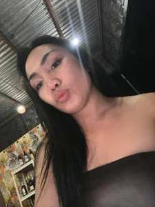 Sweet_Fucker_clau69のPublicの 2枚の写真