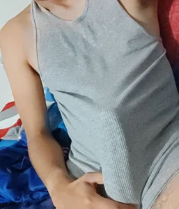 julian18cm26 Public Pic 2
