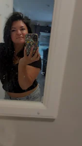 lynnnn964 Public Pic 2