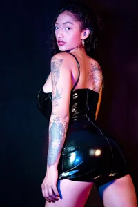 Isis_Moon Public Poză 2