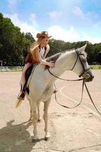 Chloe_Richardson SweetheartOfThwRodeo Pic 6