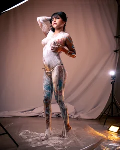 Hinaa_XXX Living art, curves, and a touch of the wild... Pic