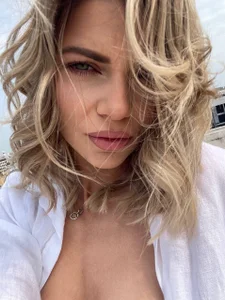 DesiredMia_ Public Bilde 3