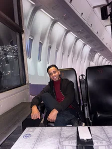 Your sexy pilot 🛩️🧑🏼‍✈️ de Alex_bigcock11_ Foto 6