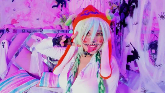 Happy Halloween 🎃🧡✨ de kira_Berry_  7 Imagens