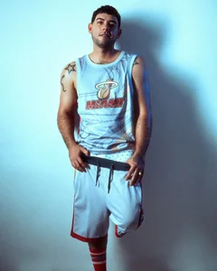 Valery_vs_Bigcock Public Pic 2