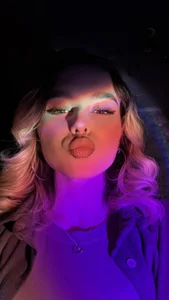 EmelyMason spring mood Pic 2