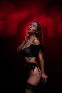 AliceBYKiss Public Pic 5