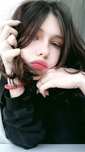 NessaV Public зображення