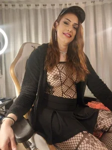 Meriiidaのyour baby mamaの枚の写真