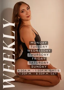 DafneBenett Public Pic 7