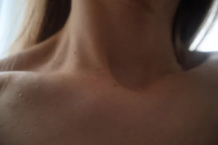 Alexxx_Uncut Just Me Waiting รูป  5