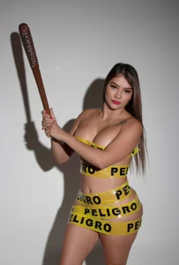 sararestrepo DANGER!! Kuva 4