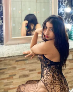 HOTTIE_MIA_ Bad girl 🐈‍⬛🖤 Pic 2