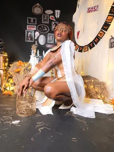 stella_jackson_ Your Halloween themed Greek goddess Bilde 4