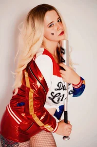 ElizabethBronks Bad girl 😈 Pic 6