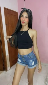 alysson_18 a little about me Pic 3