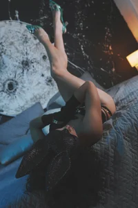 Bad Bunny 🖤 de allicemackenzie  4 Imagens