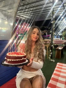 LittleSofia_ my birthday🤍  2টি ছবি