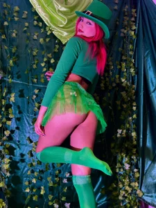 Your lucky pixie 🧝 🍀🍀 od CelesteRhoades  9 snímek