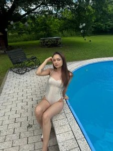 beauty_luna18 Sweet temptation awaits 😘 Pic 2