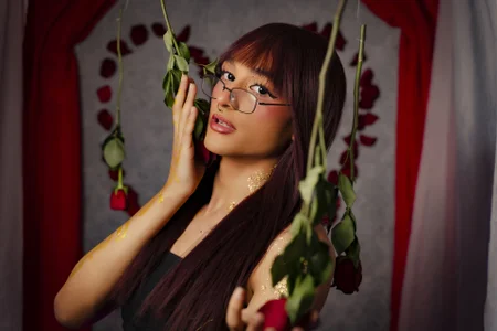 Mika__velvet Kiss Me Like You Mean It 💋💌 Foto 4