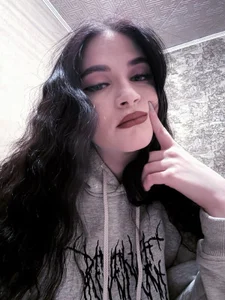 Molly_Crystall Me❤️  6টি ছবি