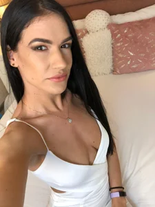 JennaMyers Public Foto 3