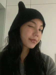 FreedaKulow you like me?💖  3টি ছবি