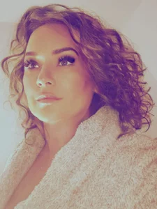 EvaNightsのPublicの 2枚の写真