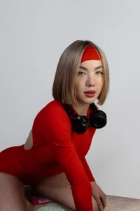 LindaThacker Look at how I train Pic 7