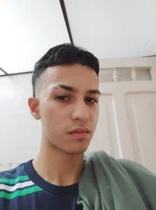 Marcus_Jeron Public  5টি ছবি