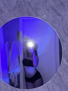 cherry_rrrrrr I'm home💋 Billede 2